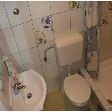 Apartment Juras - Two Bedroom With Terrace And Sea View Antonio *